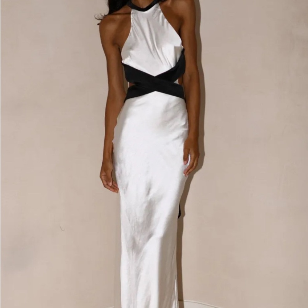 Nalani Satin Halter Maxi Dress - Meshki